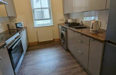 56 Bayhead Stornoway, 7 Bedroom house - Foto 2
