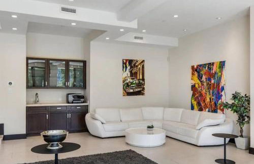 Summitridge Bev Hills Villa with Pool, Spa, Roof Deck - Foto 19