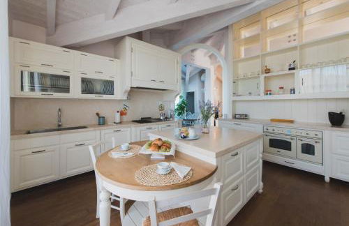 Villa Lilla sulla Spiaggia di San Vincenzo LUXURY - Foto 18