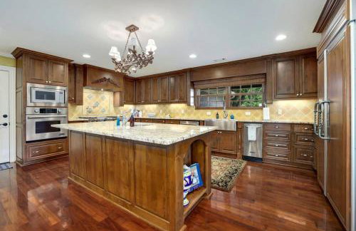 Shoreline Serenity-Direct Lake Access - Foto 12