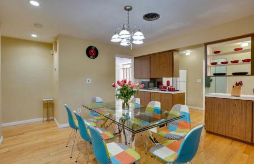 Charming Mid-Century House - Just Steps to Lake! - Foto 10