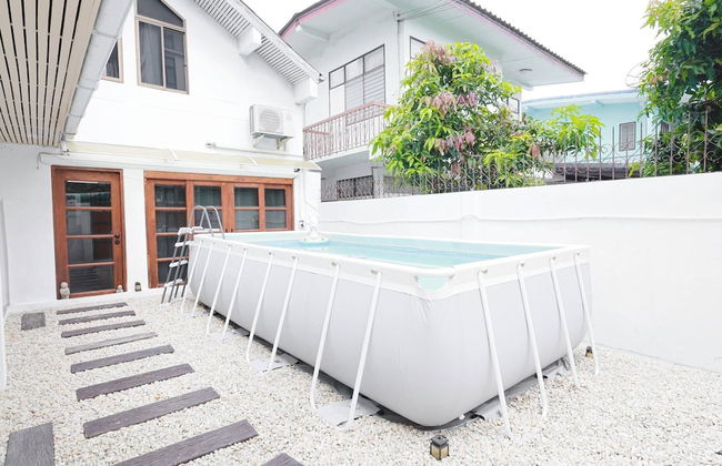 4 Bedroom/5 Beds Villa Din Daeng BKK - Foto 12