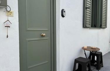 Nostalgia Traditional Home - Photo 5