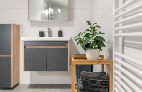 Modern House "Brick Lane" with Terrace and Wintergarden - LOFTIGO - Photo 62