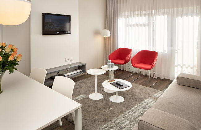 First Group Riviera Suites - Photo 41