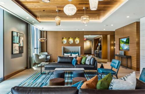 Bluebird Suites at Reston Town Center - Foto 29