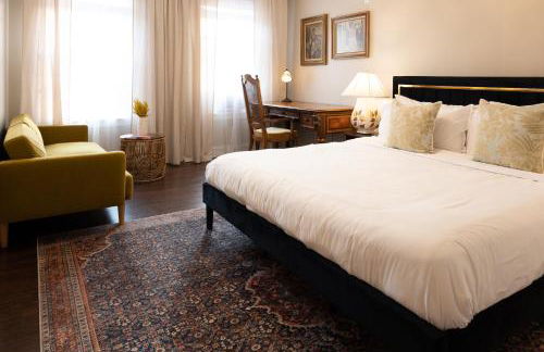 Luxury Federal Hill Home with Rooftop & 4 Parking Spots - Foto 9