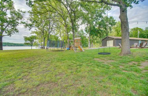 On-Site Lake Access Group Getaway in Afton - Foto 40