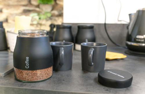 Bumblebee checkout 2pm Frome Longleat Aqua Sana Bath 5 people PRIVACY - Foto 24