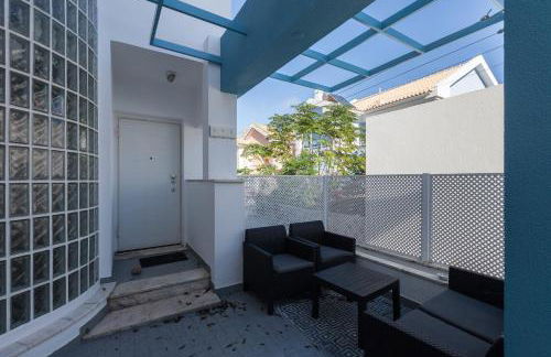 FLH Caparica Town House with Pool - Foto 9