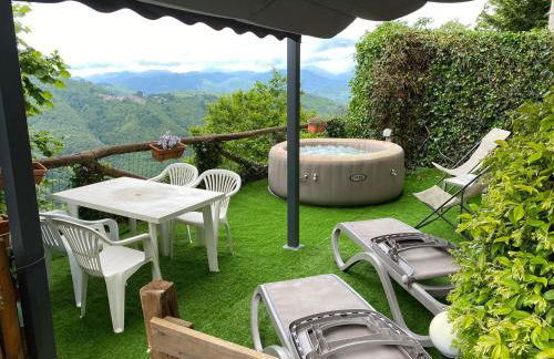 Home Holidays Crasciana, con terrazza vista sulle Alpi Apuane. - Foto 75