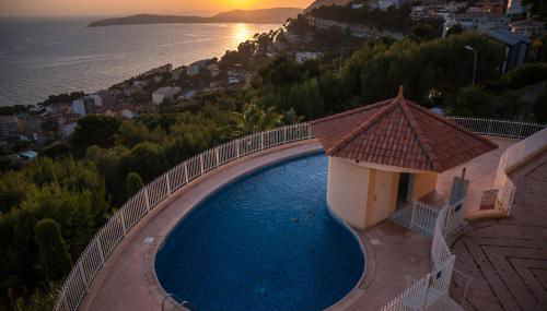 Superb Studio with incredible view and pool - Foto 2