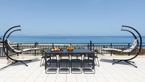 White&Blue Beachfront Luxury Suite - Foto 2