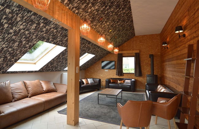 Gorgeous Holiday Home in Waimes With In-house Theatre & Pool - Photo 14