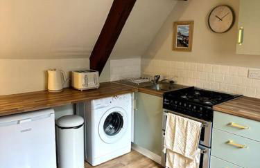 Cosy Town Loft by Shropshire Abodes - Foto 22