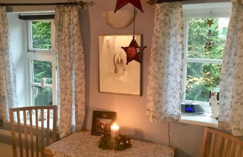 Kleines Haus am Hafen - ruhig und grün am Ortsrand - Foto 8