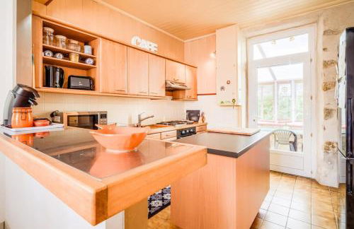 Maison typique à deux pas du bourg et de la mer - Photo 5