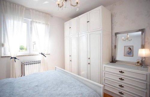 Apartments Holliday house Leylandia - Photo 3