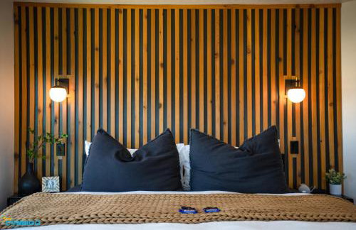 Gathering Place Hot Tub Game rooms - Photo 55