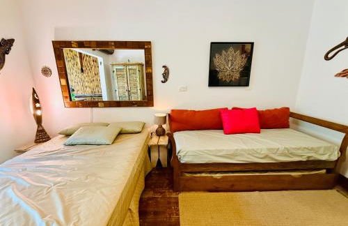 Maresias, Chalé H29 em condomínio dentro da Mata Atlântica e de frente a Entrada 18 da praia - Foto 4