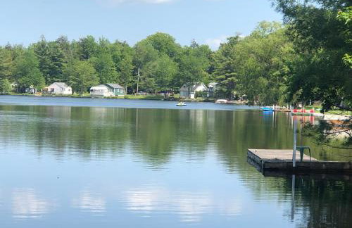 Catskills Cottage with Lake View Book Now - Photo 42