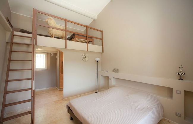 Luxury Villa in Provence With a Private Pool - Photo 29