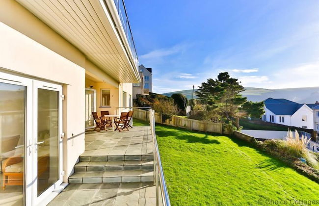 Woolacombe Garden Apartment 2 Bedrooms - Photo 4