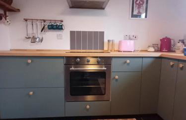 Cosy Holiday Home Acharacle Sleeps 6 - Photo 10