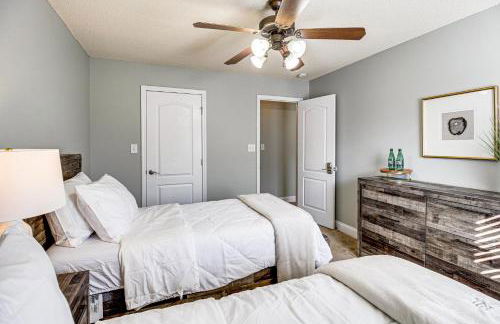 Work-Friendly Madison Home Near Research Park - Photo 17