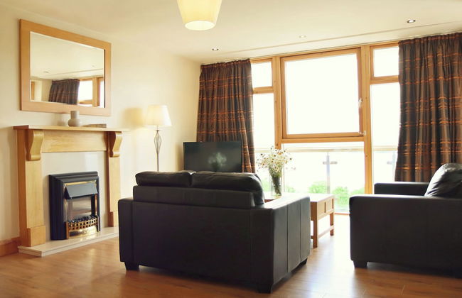 St Angela’s Lakeside Aparthotel - Photo 19