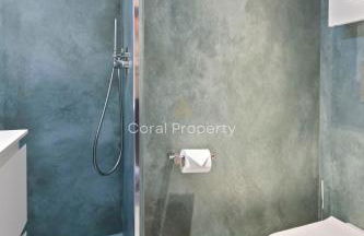 Luxury Seafront Apartment - Beach Access - Parking & WiFi - by Coral Property - Foto 45