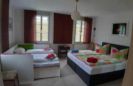 Schlossblick keine Montagewohnung - Photo 9