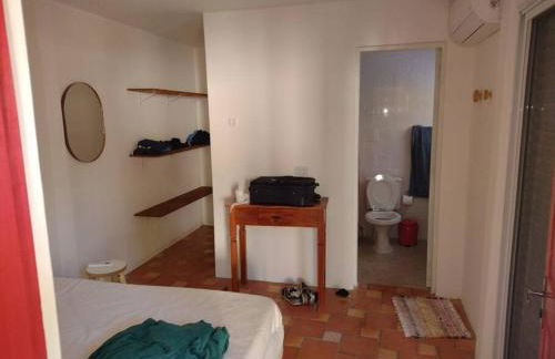 Casa perto a praia Guaecá 6 -10 pessoas - Foto 17