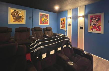 Mickeys Movie House, 2 Masters, Pool And Spa - Foto 32