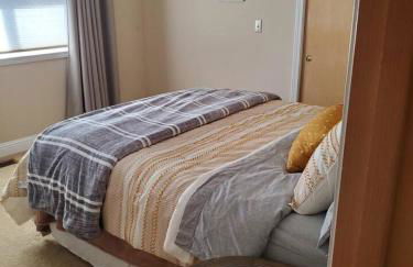 Grass Valley Oasis - Spacious Family Retreat Near Rollins Lake - Photo 6