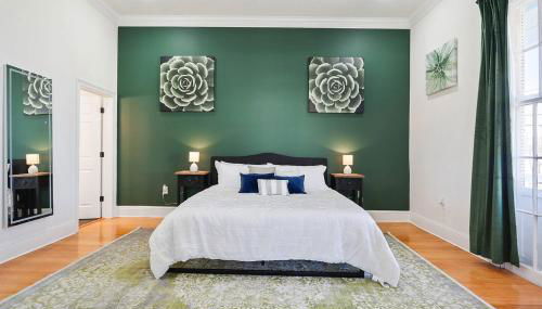 Mid-City Modern Parking Festival Season Stay - Foto 3