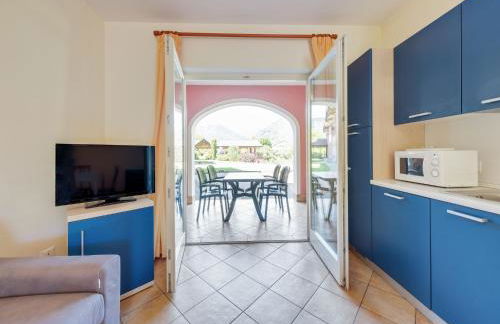 Spacious apartment in Idro with shared pool - Foto 90