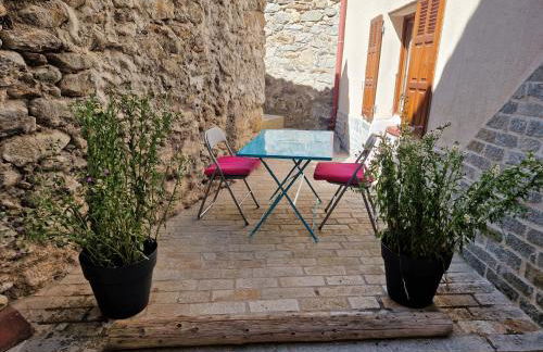 Maison complète Ganzes Haus House 6 Peronnes La Finière Seealpen Isola Village bei Nizza Alpes -Maritimes près de Nice 70 km - Photo 4