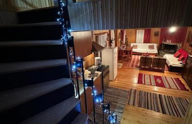 Traditional Wooden Apartment - Photo 20