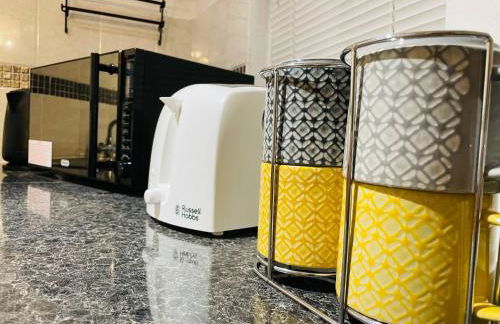 Lovely 1-bedroom Apt in Glasgow City near Subway - Foto 29