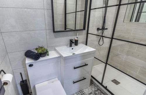 5 Bed Villa-Sleeps 10-Hot Tub-Bar & Pool table - Foto 6