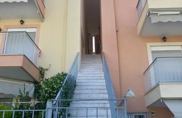 Gerakini 2BR Apt with Shared Pool - Foto 11