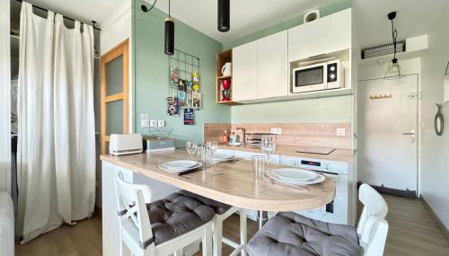 Les Muleaux - Wifi, TV, Piscine de résidence - Foto 3