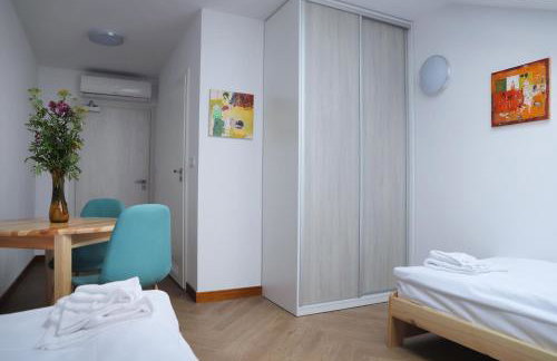 ArtRooms Pokoje Gościnne - Foto 14