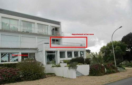 Seafront flat with indoor pool with stunning views - Foto 20