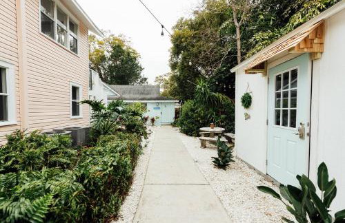 Hemingway KeyWest Vibes-mid term 2BR/1ba | St Pete - Foto 20