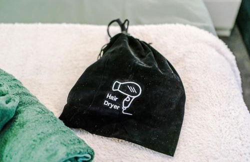 Spacious Deansgate Apartment, Free Park, Sleeps 8 - Foto 4