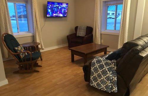 Burrel Avenue Apartments - Foto 2