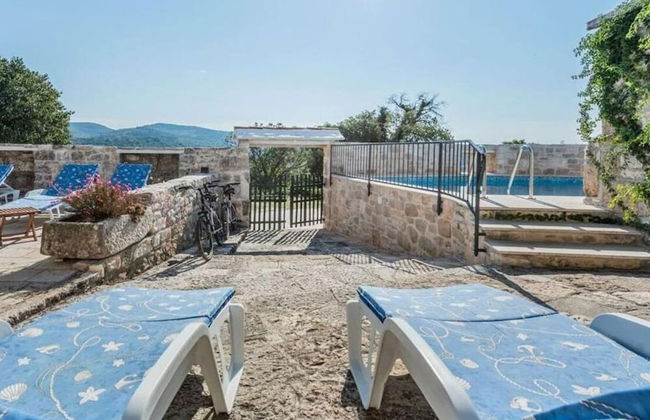 Mari 1 - With Pool - H - Photo 34