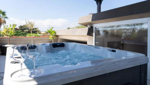 Villa Tea con piscina a pochi passi dal mare - Foto 2